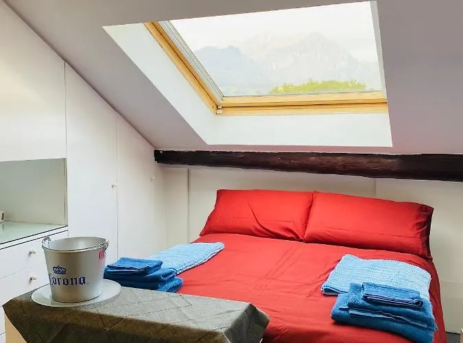 Apartment Centro 1 *